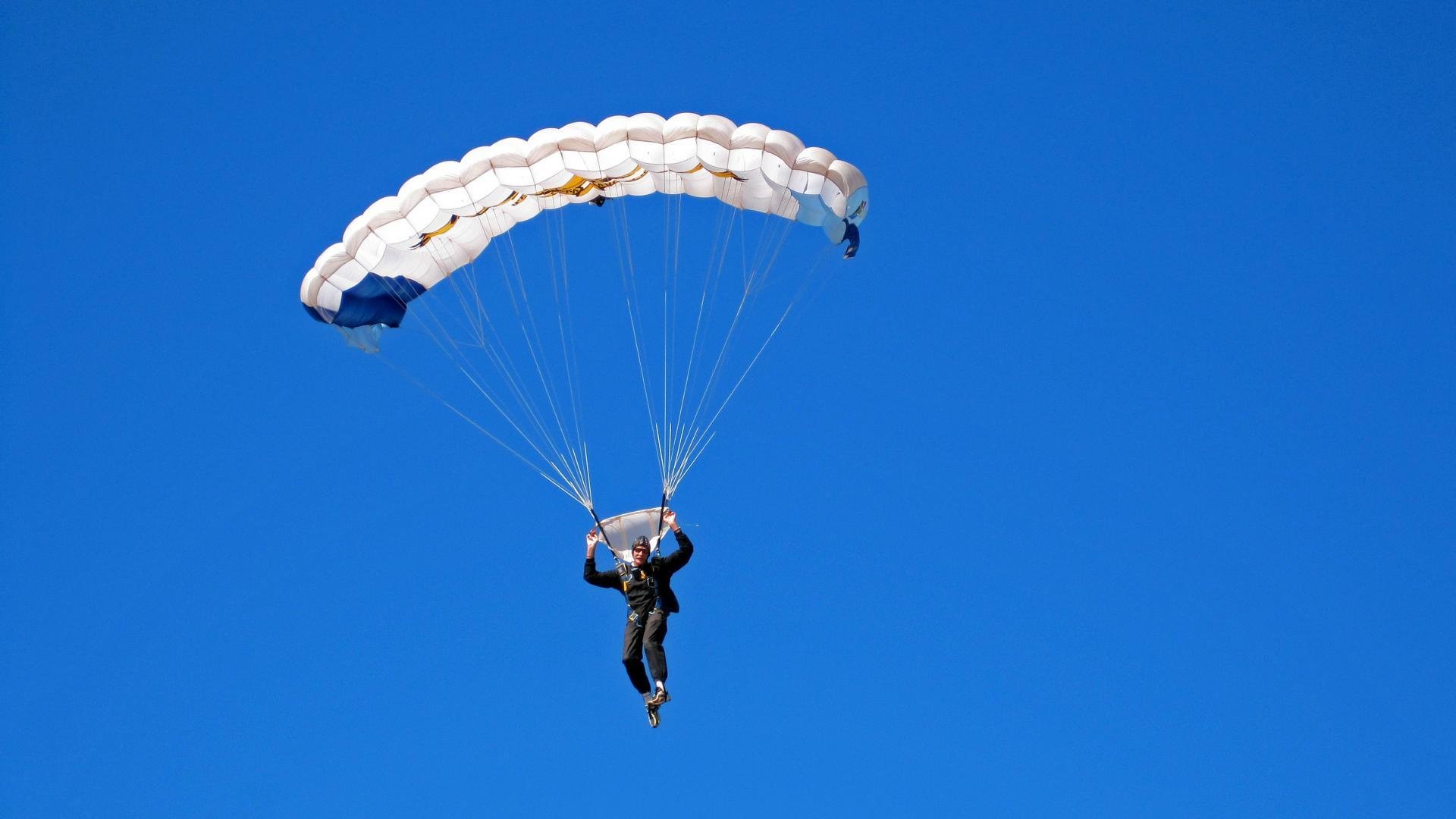 极限运动挑战精神探讨,极限运动挑战失败视频